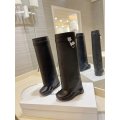 Shark Lock ankle boots